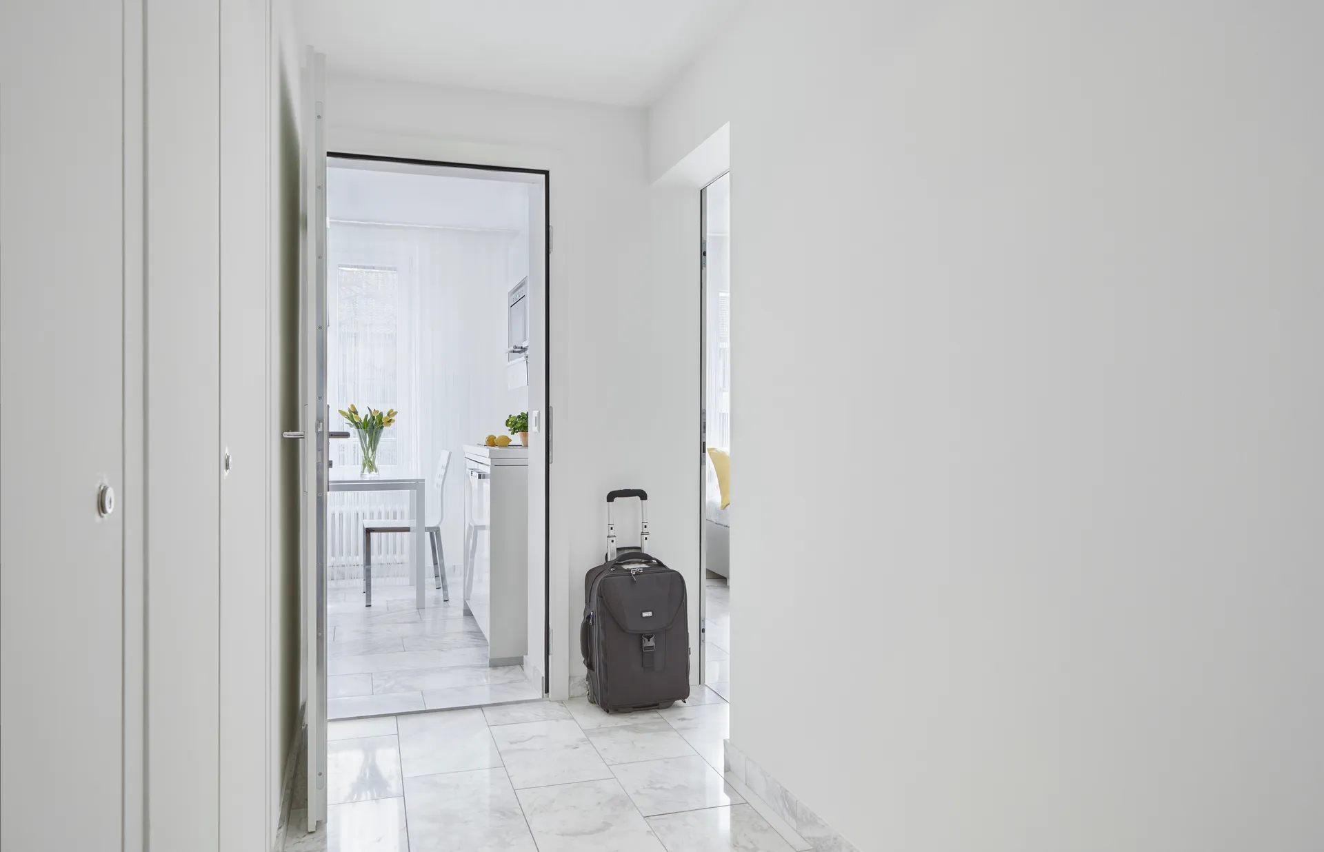 2 Bedroom Apartment Mini