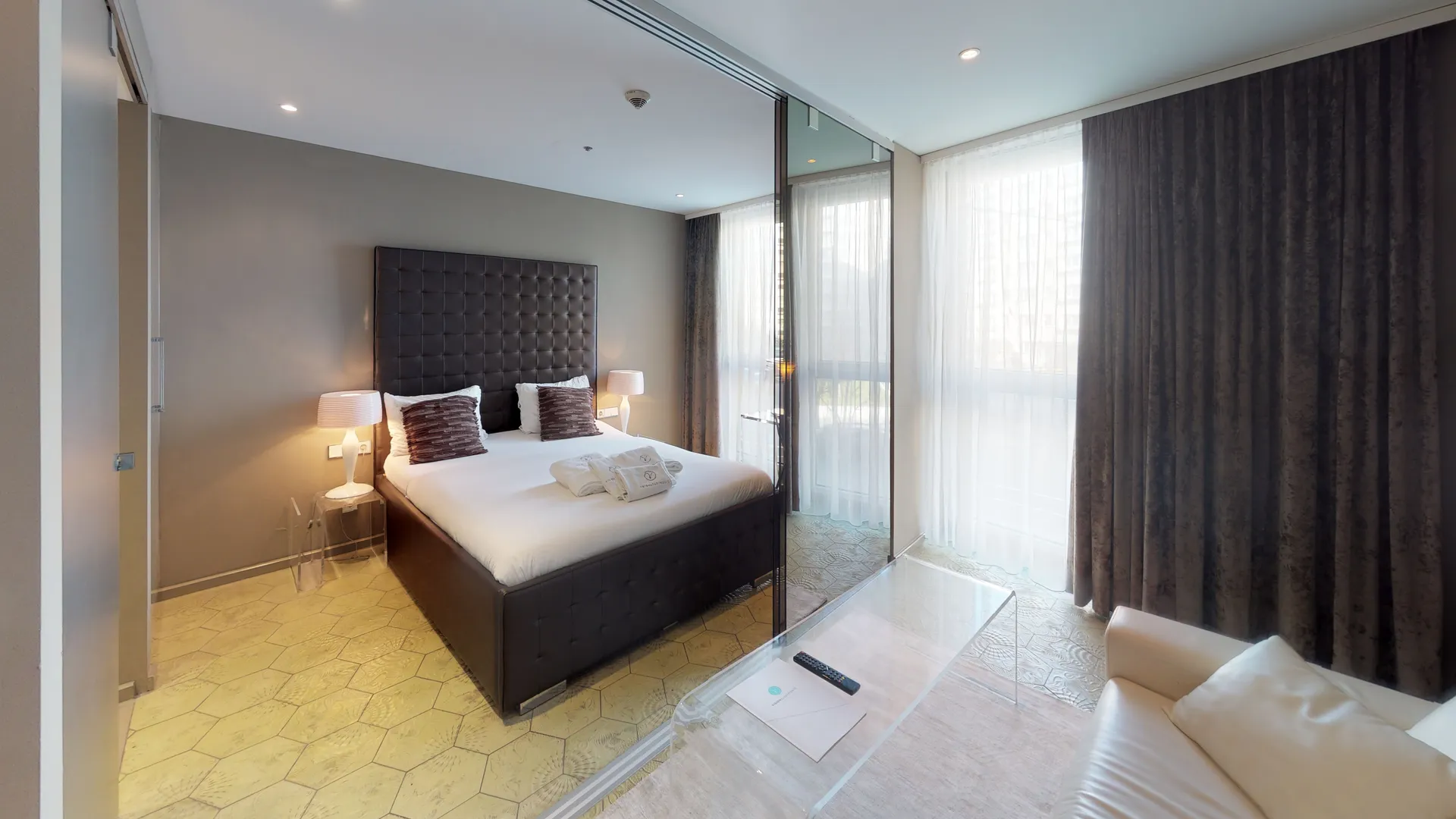 1 Bedroom Apartment Junior 