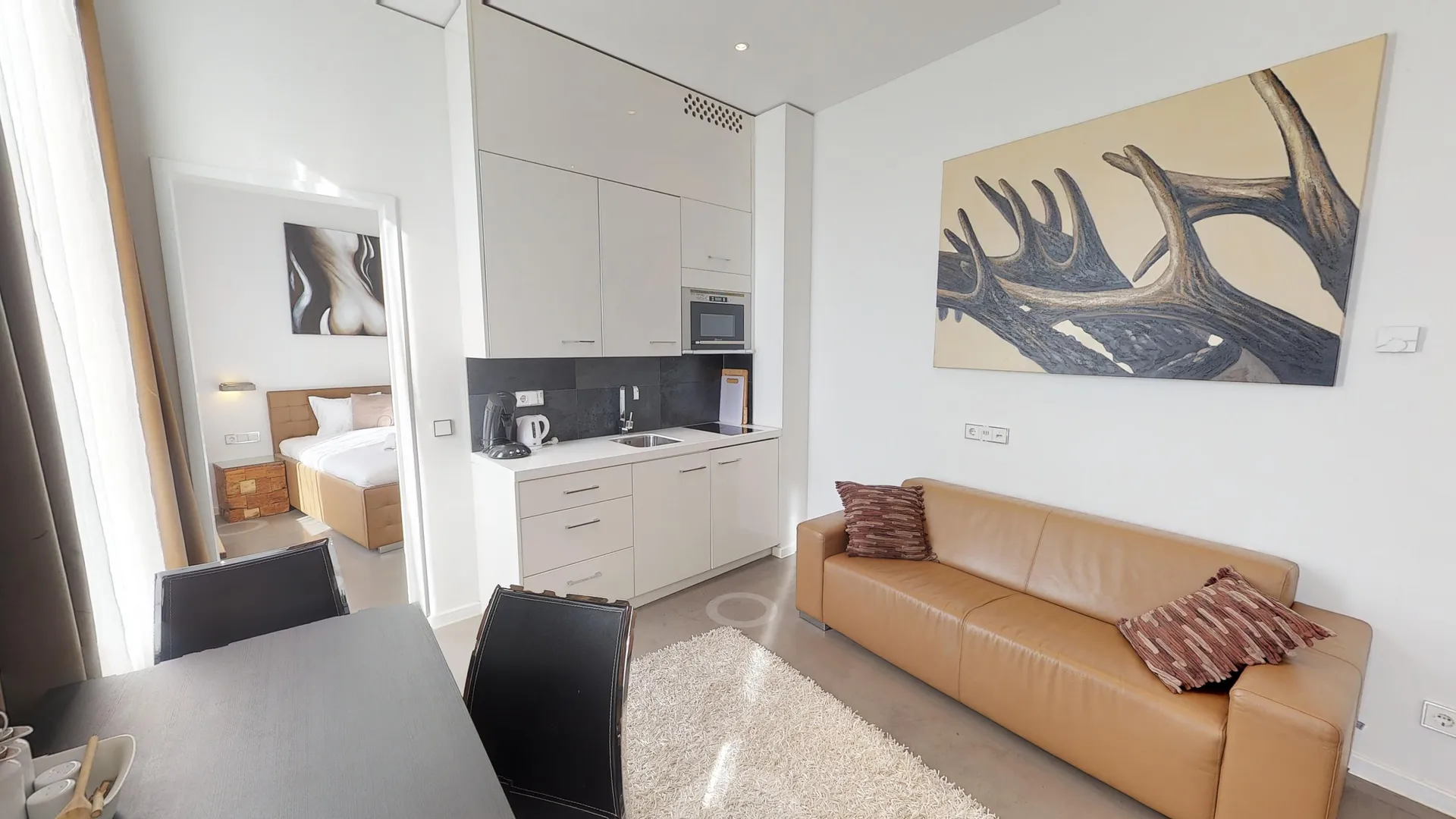 2 Bedroom Apartment Mini Terrace