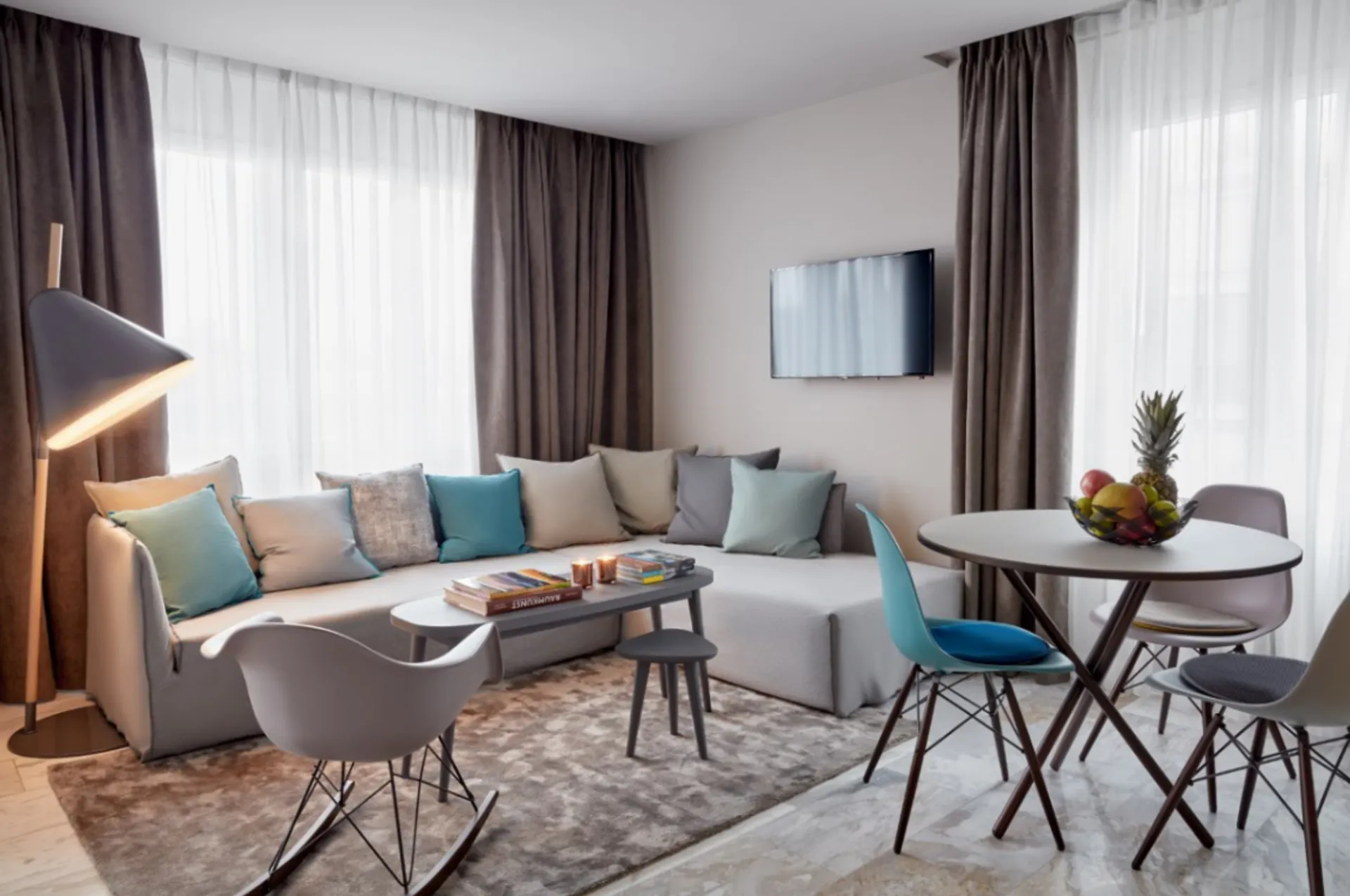 1 Bedroom Apartment Junior 