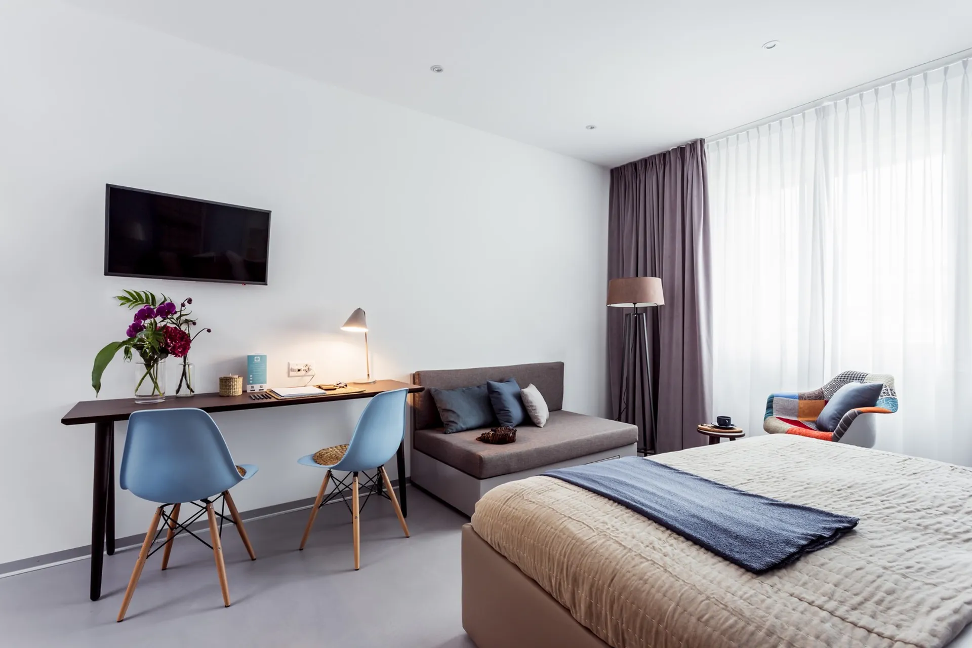 Studio Apartment Senior Kitchenette