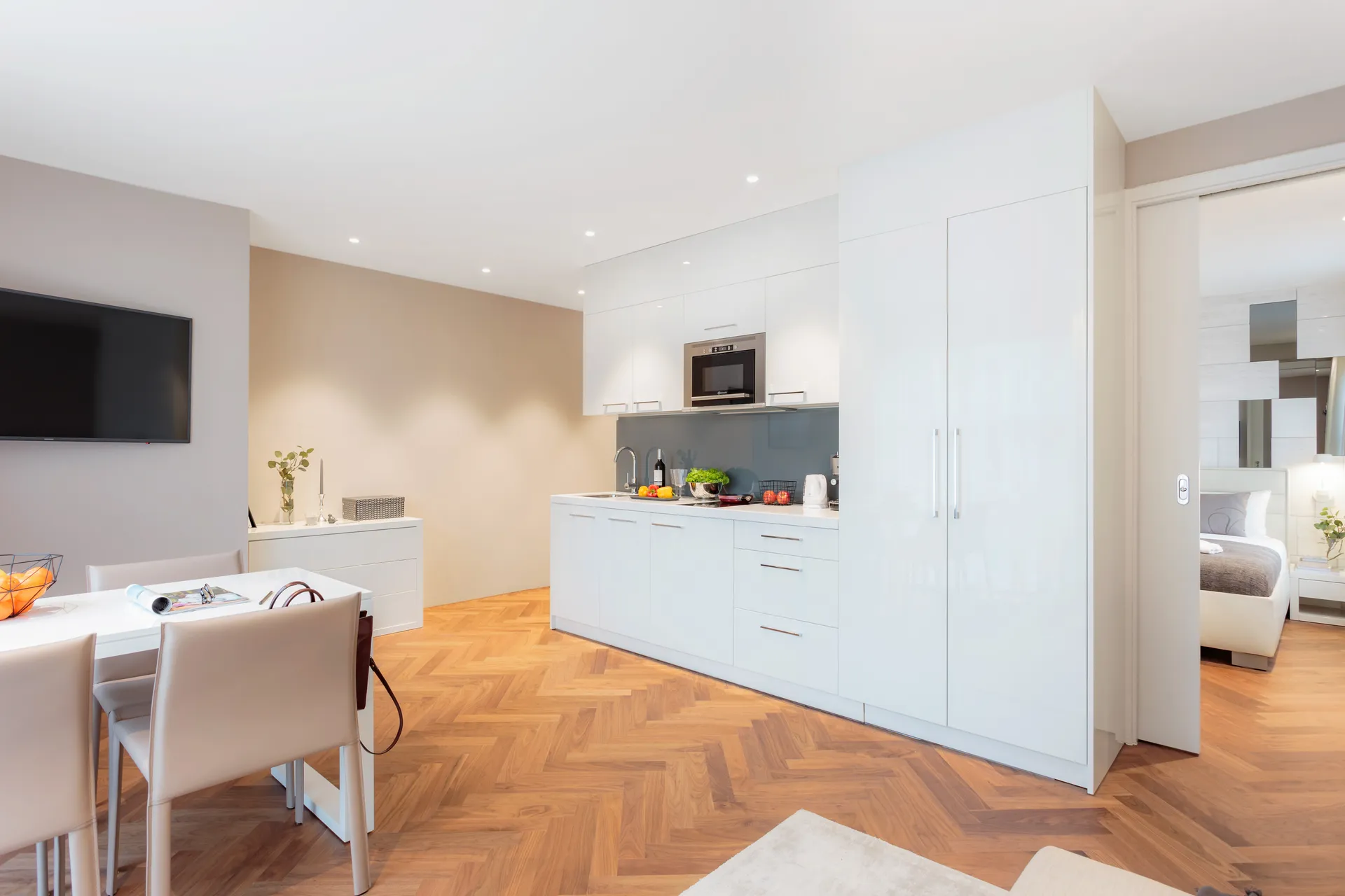 1 Bedroom Apartment Junior 