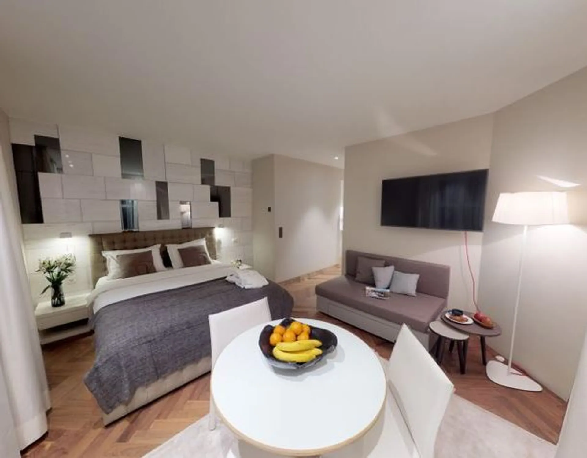 Studio Apartment Junior Balcony