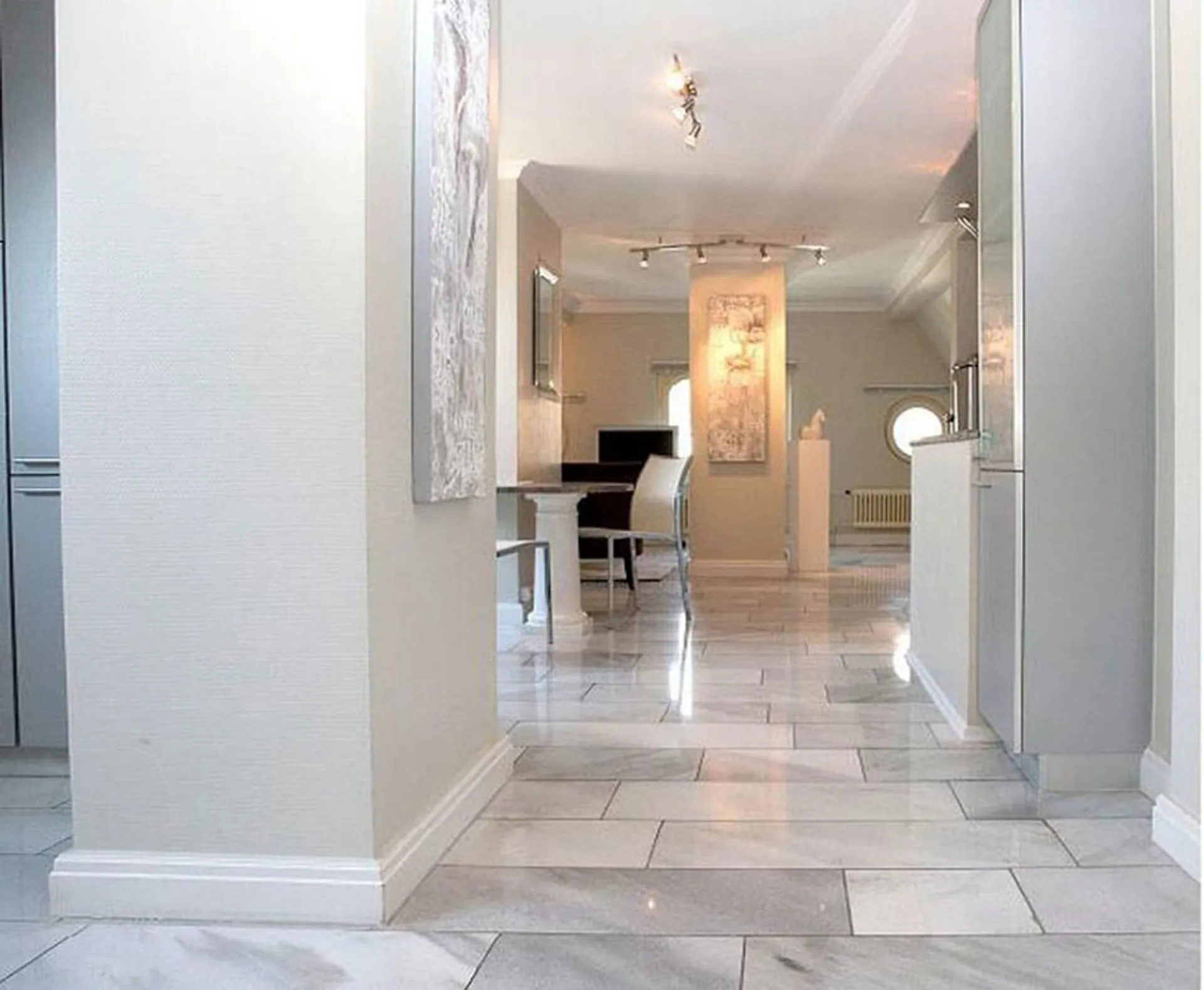 Grand Apartment
