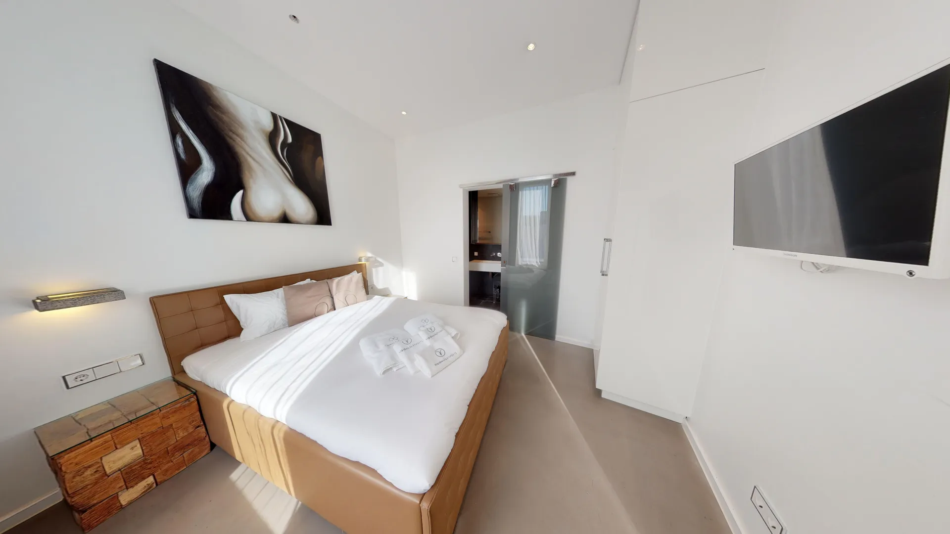 2 Bedroom Apartment Mini Terrace