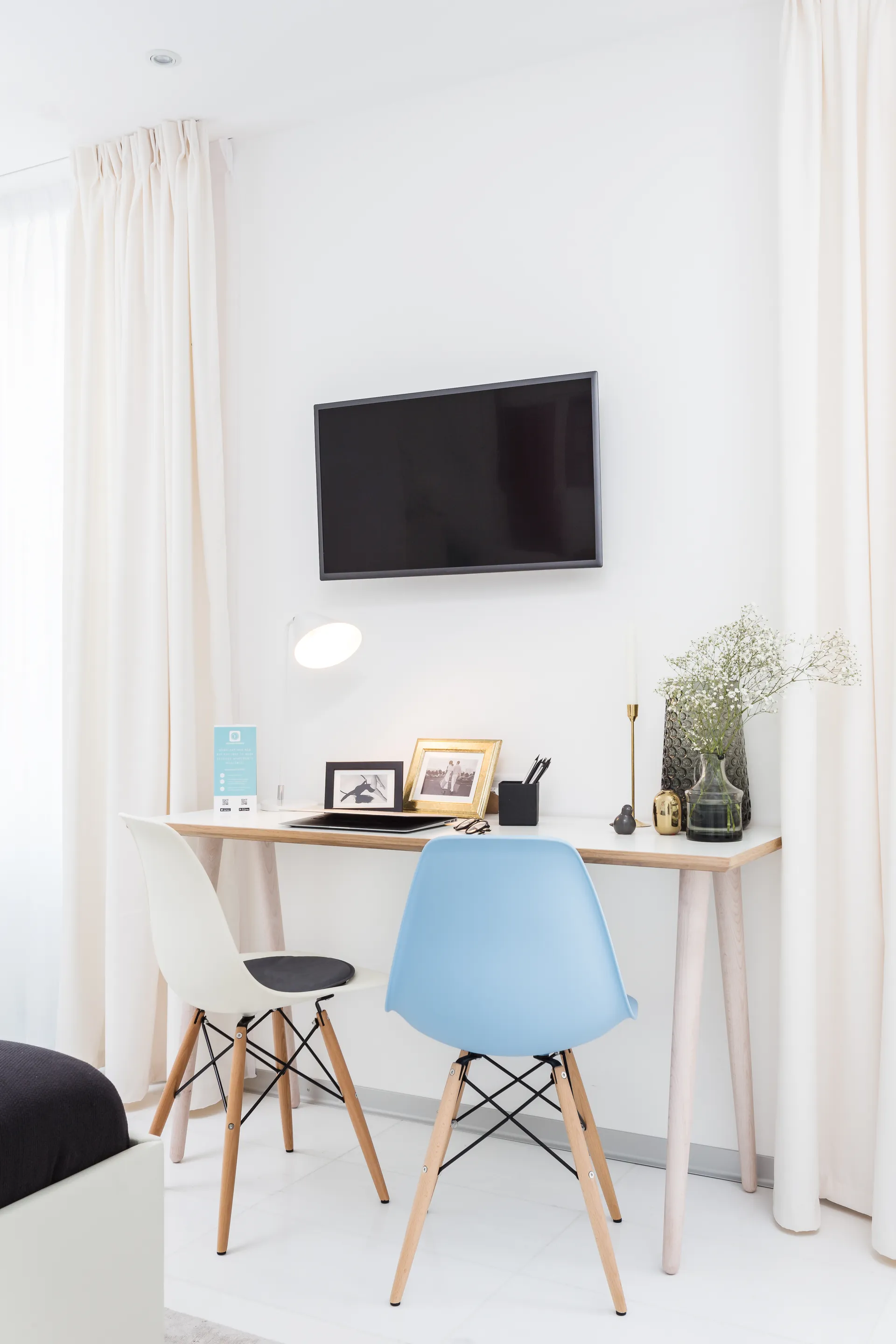 Studio Apartment Mini Kitchenette