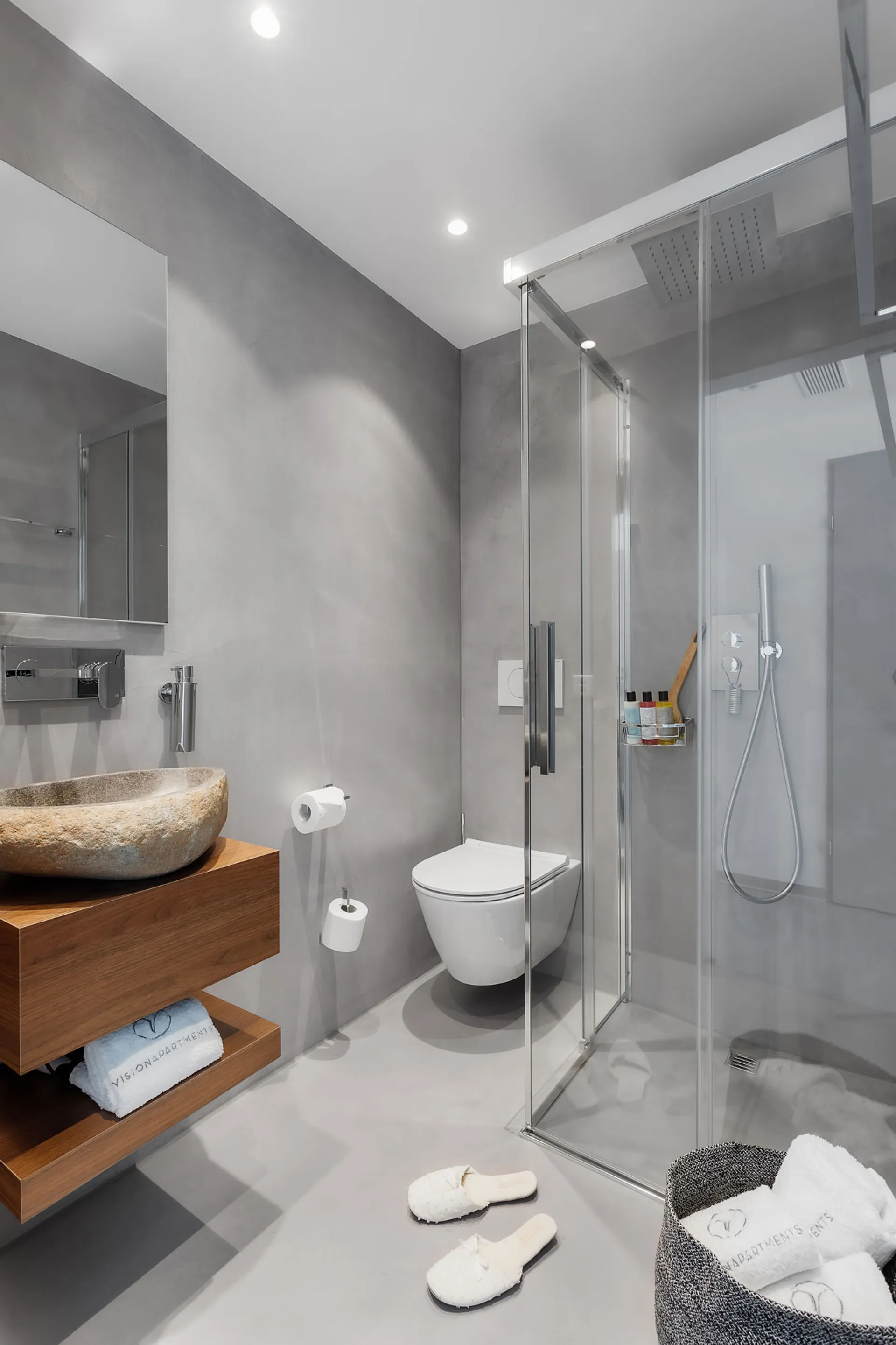 Studio Apartment Single Kitchenette