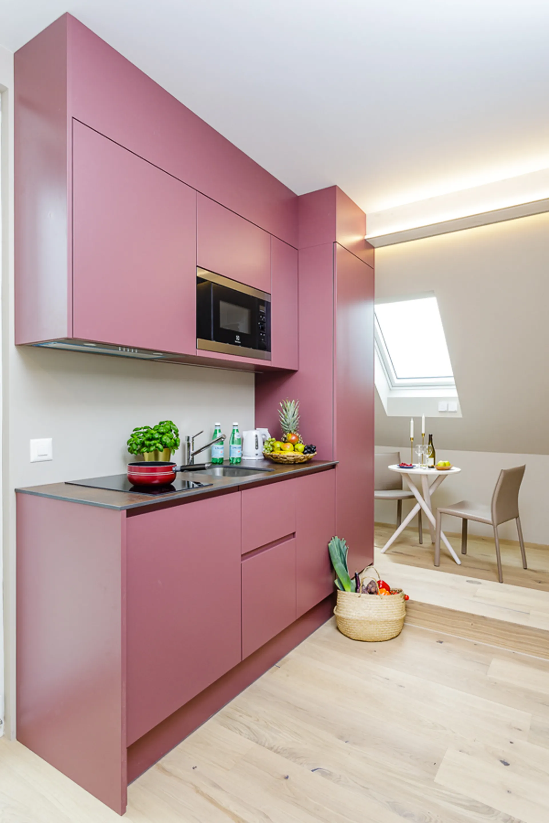 Studio Apartment Senior Balcony