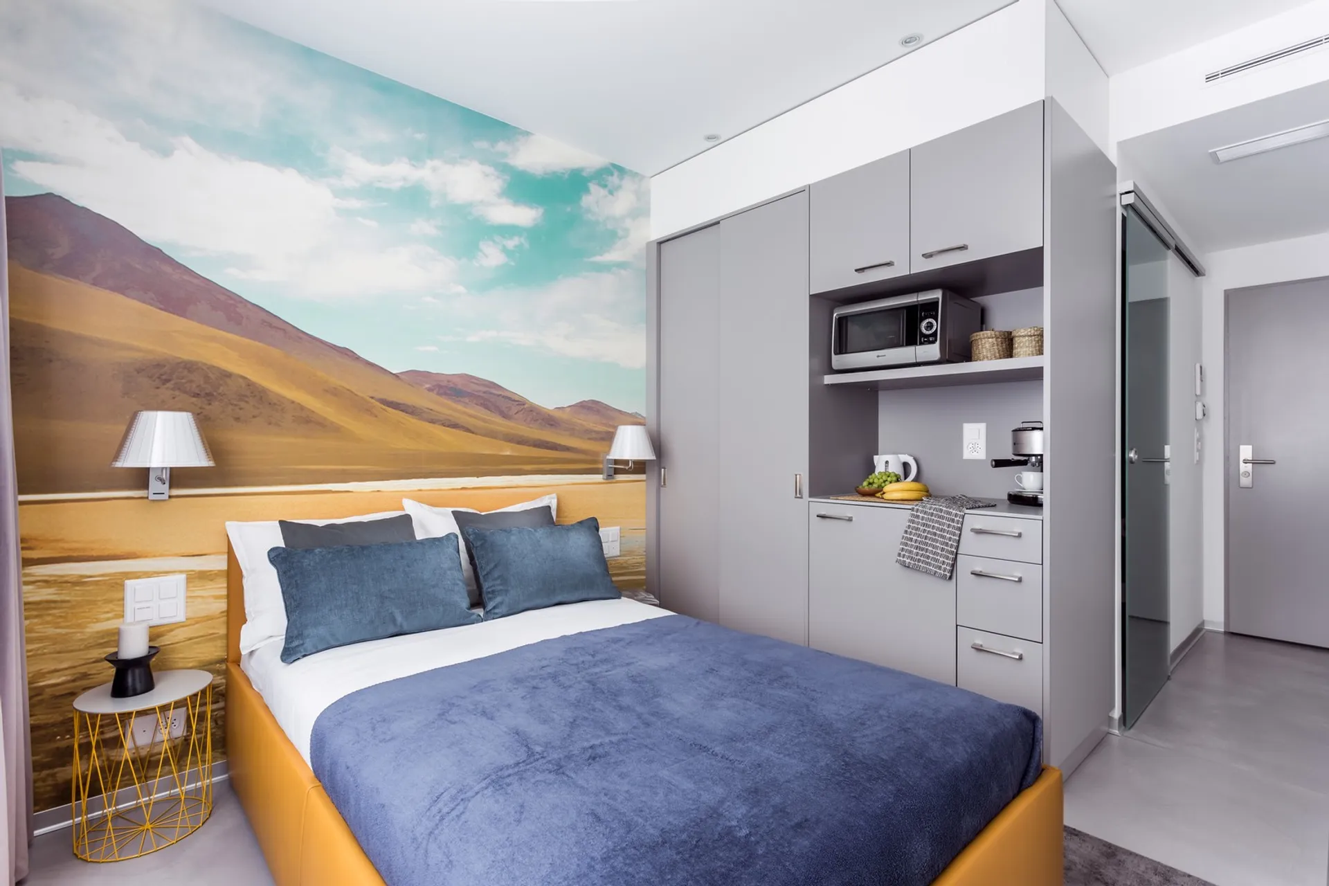 Studio Apartment Single Kitchenette