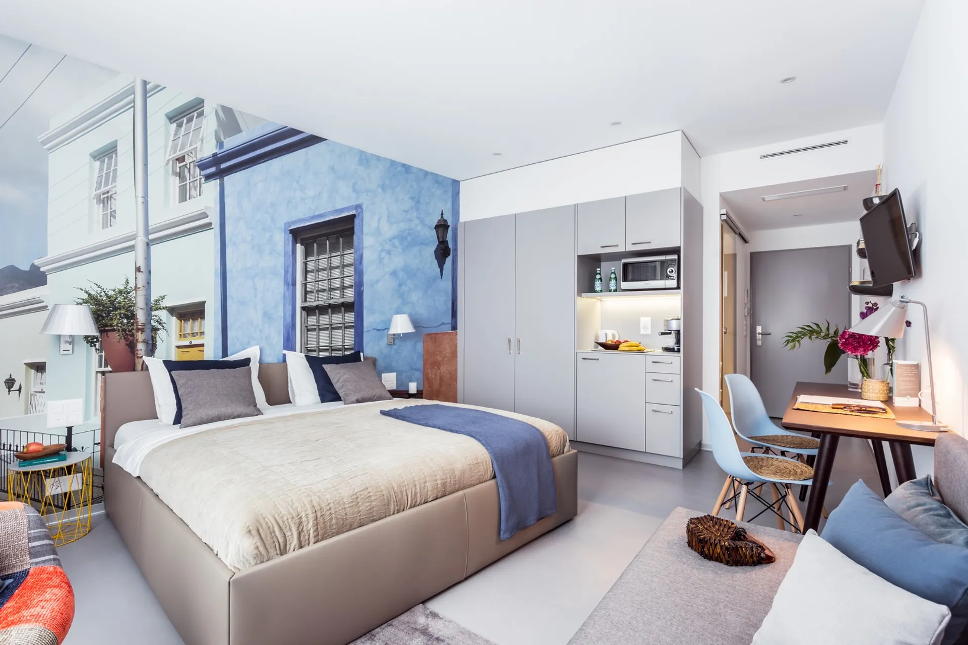 Studio Apartment Senior Kitchenette