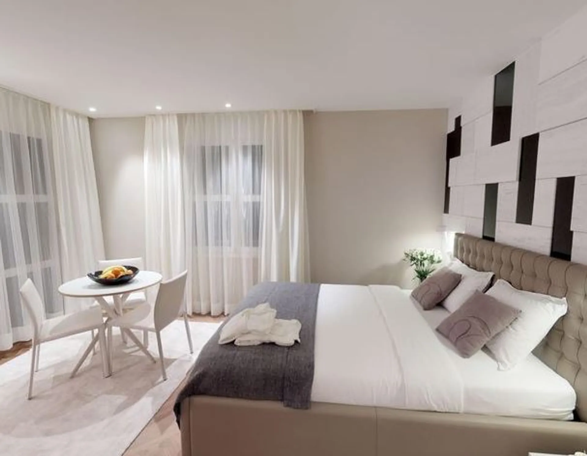 Studio Apartment Junior Balcony