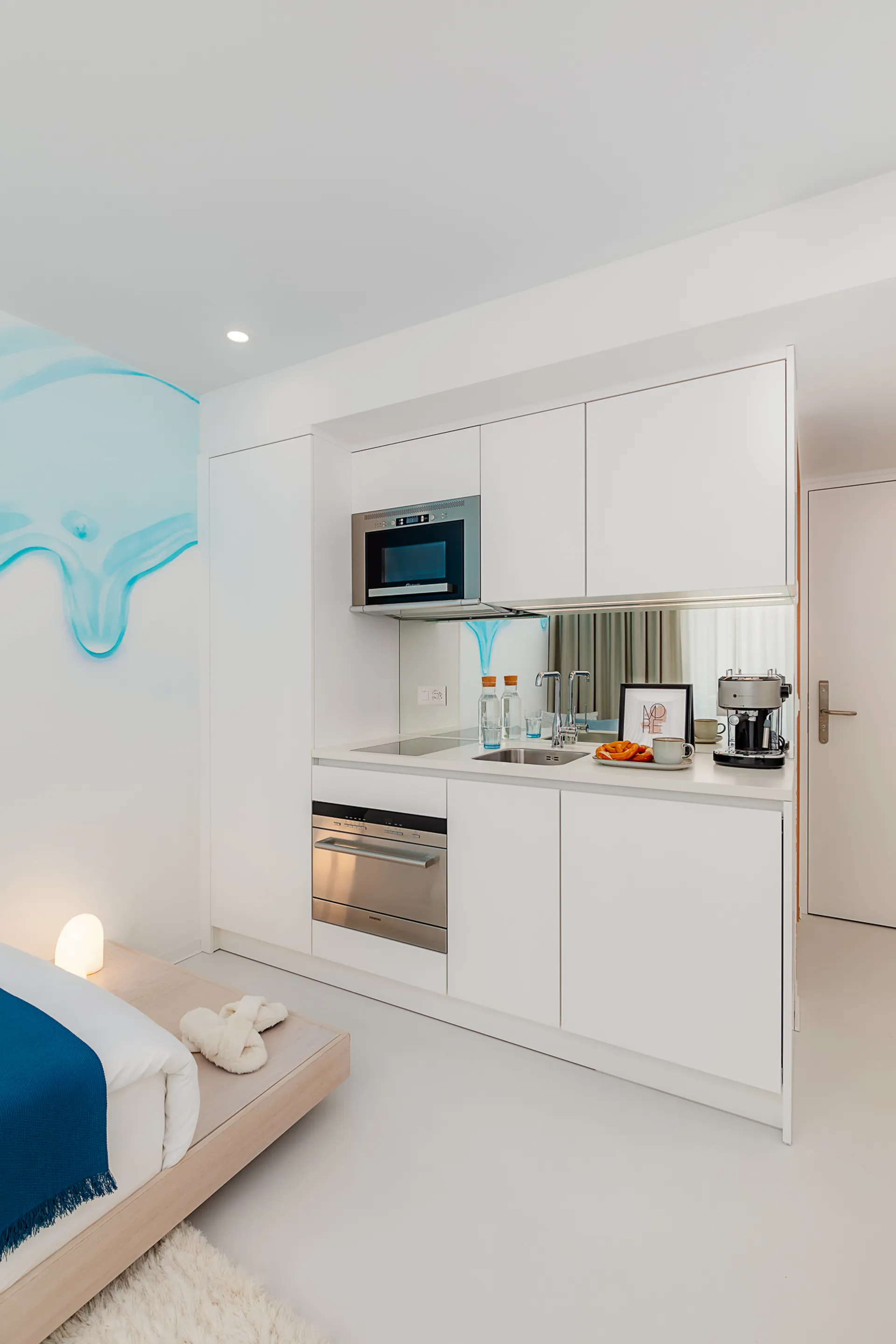 Studio Apartment Single