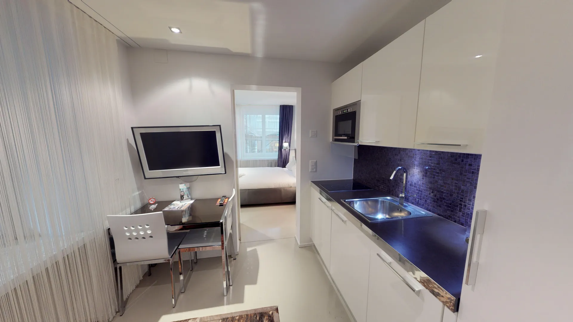 1 Bedroom Apartment Mini