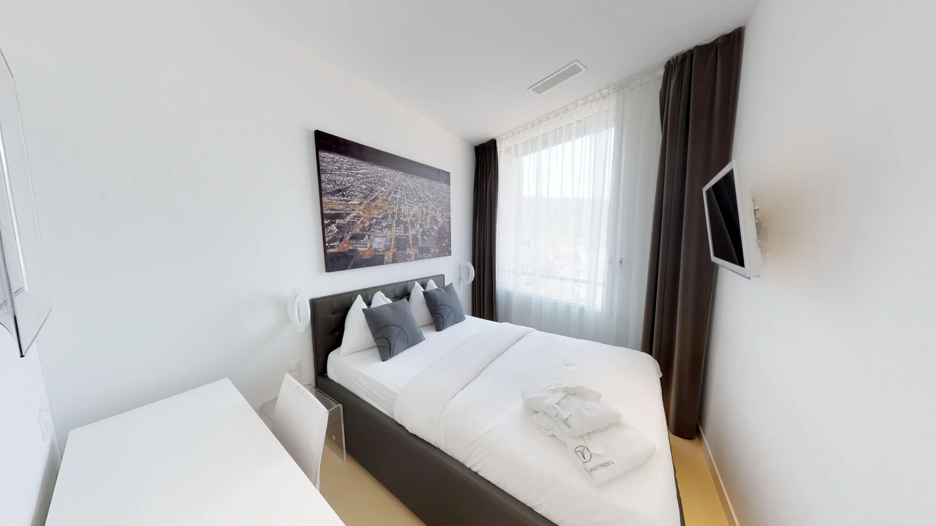 2 Bedroom Apartment Mini 