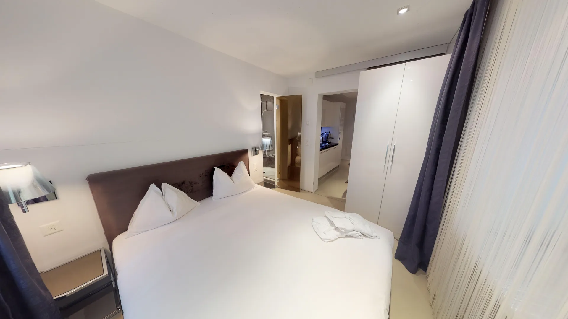 1 Bedroom Apartment Mini