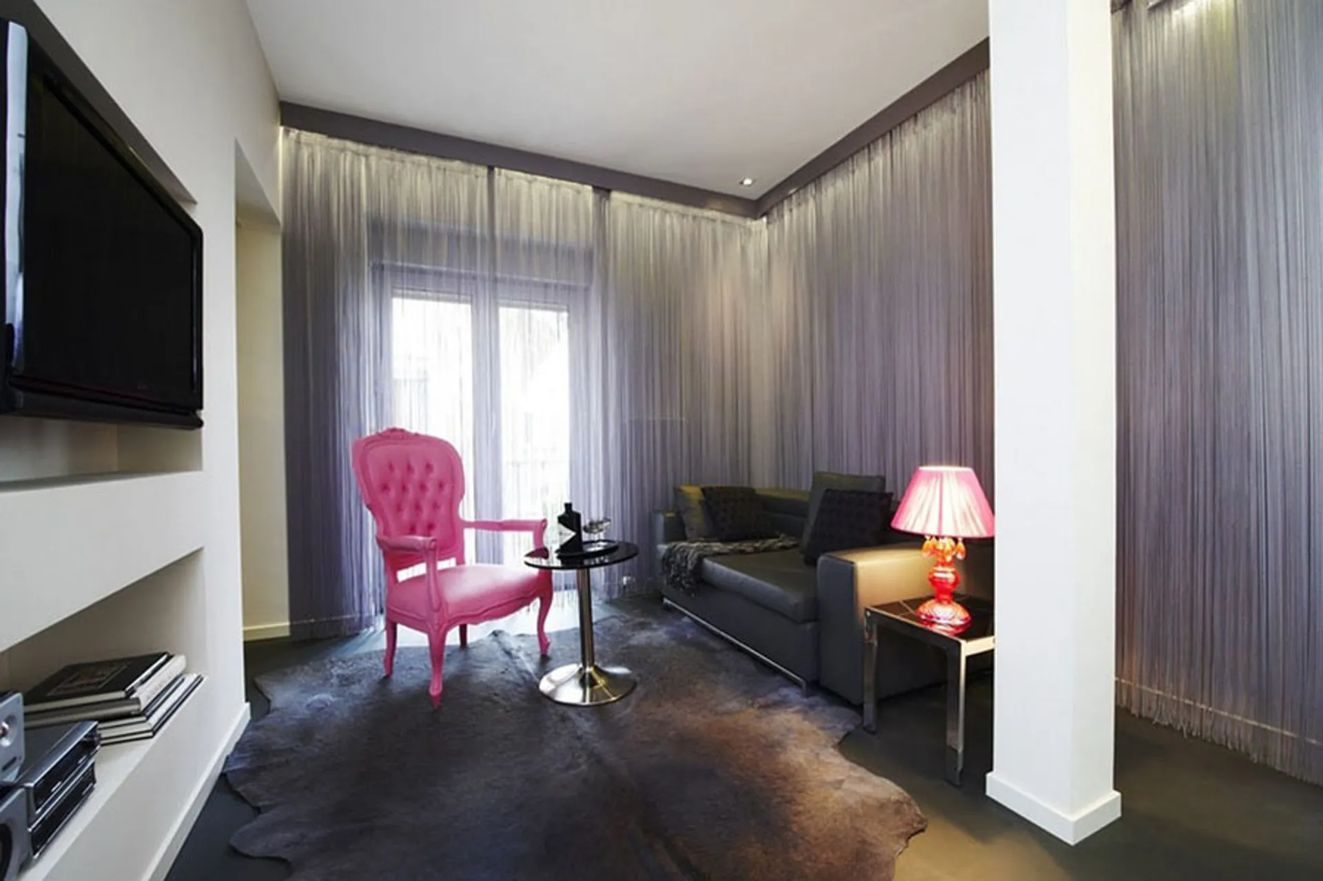 2 Bedroom Apartment Senior Balcony