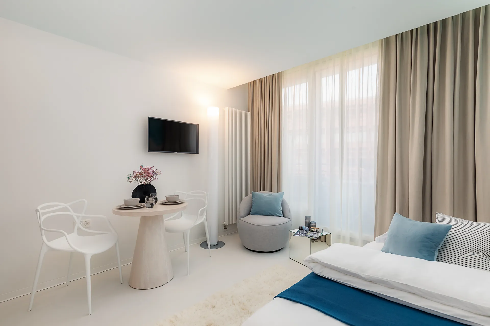 Studio Apartment Single