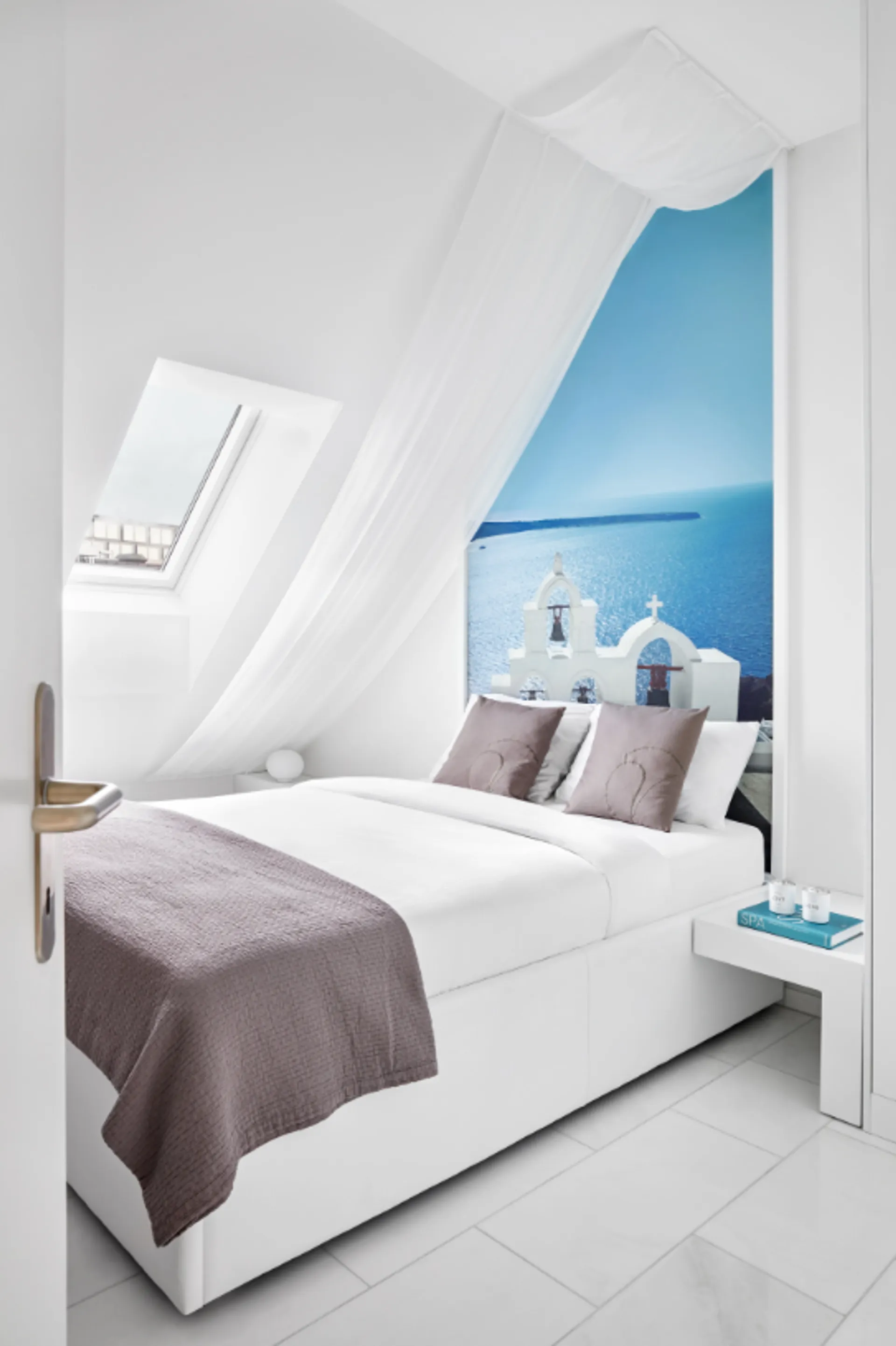 2 Bedroom Duplex Apartment 