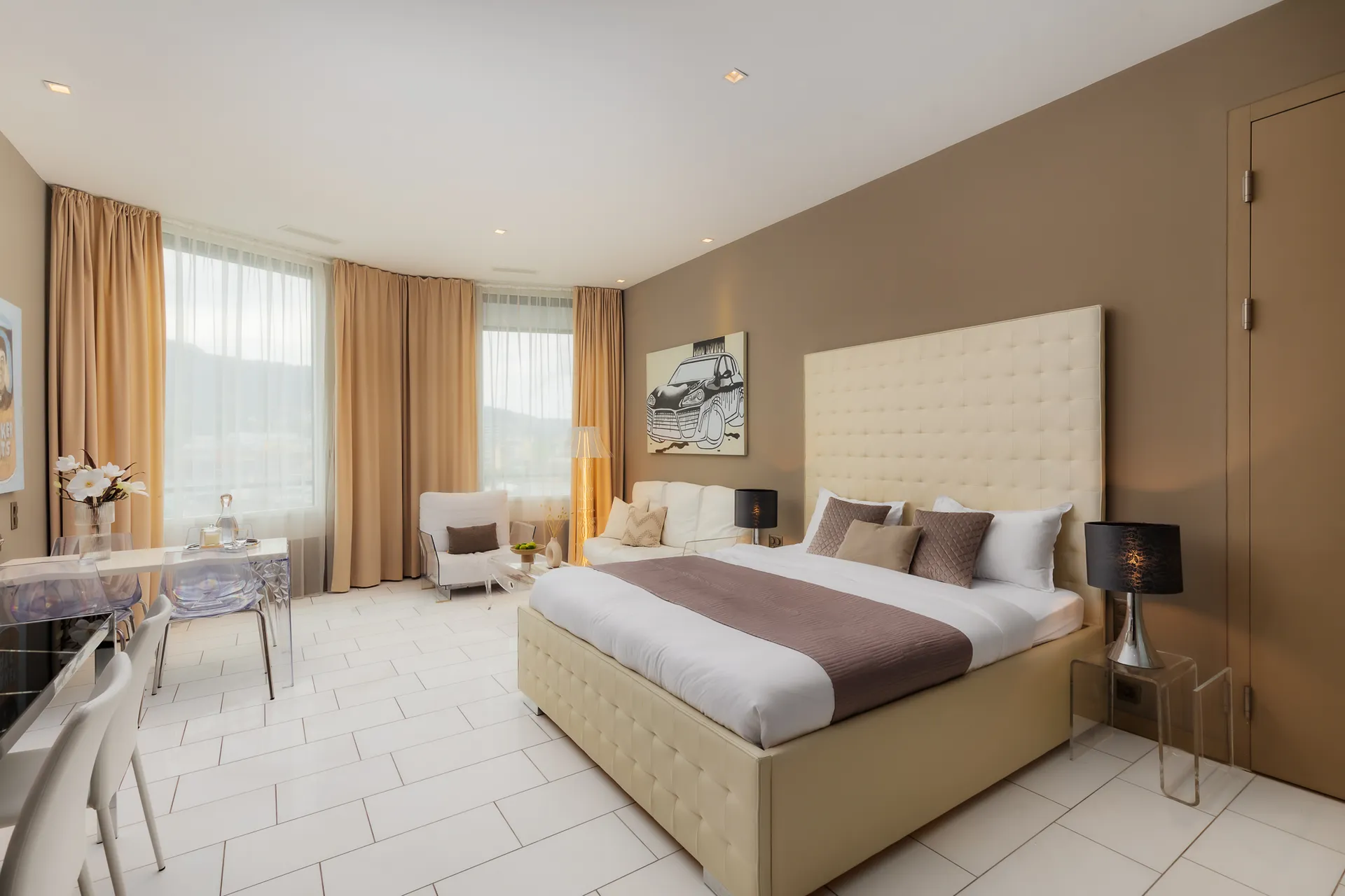 Grand Apartment