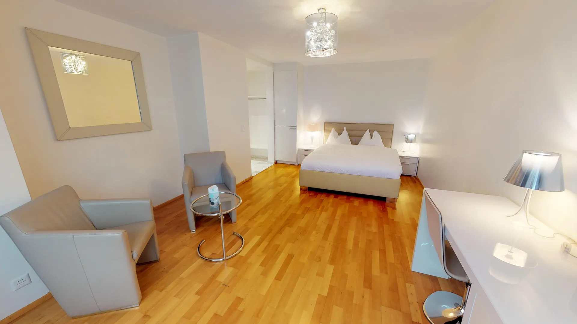 Studio Apartment Senior 