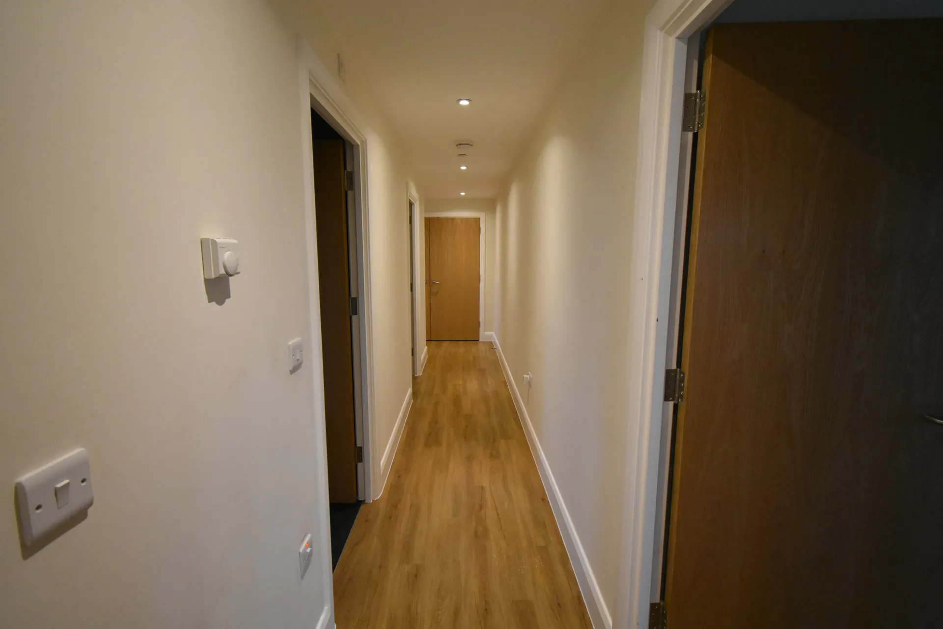 Apt 8 - London Heathrow Living Serviced Apartments by Ferndale