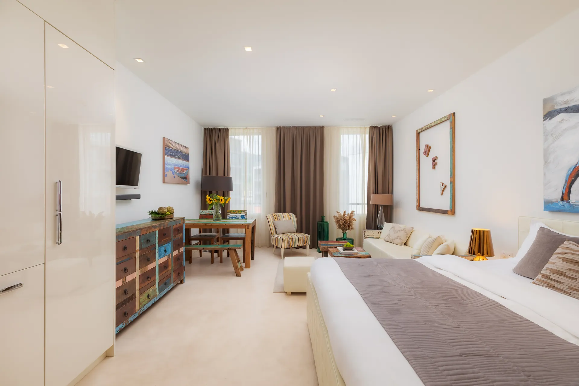 Studio Apartment Senior 