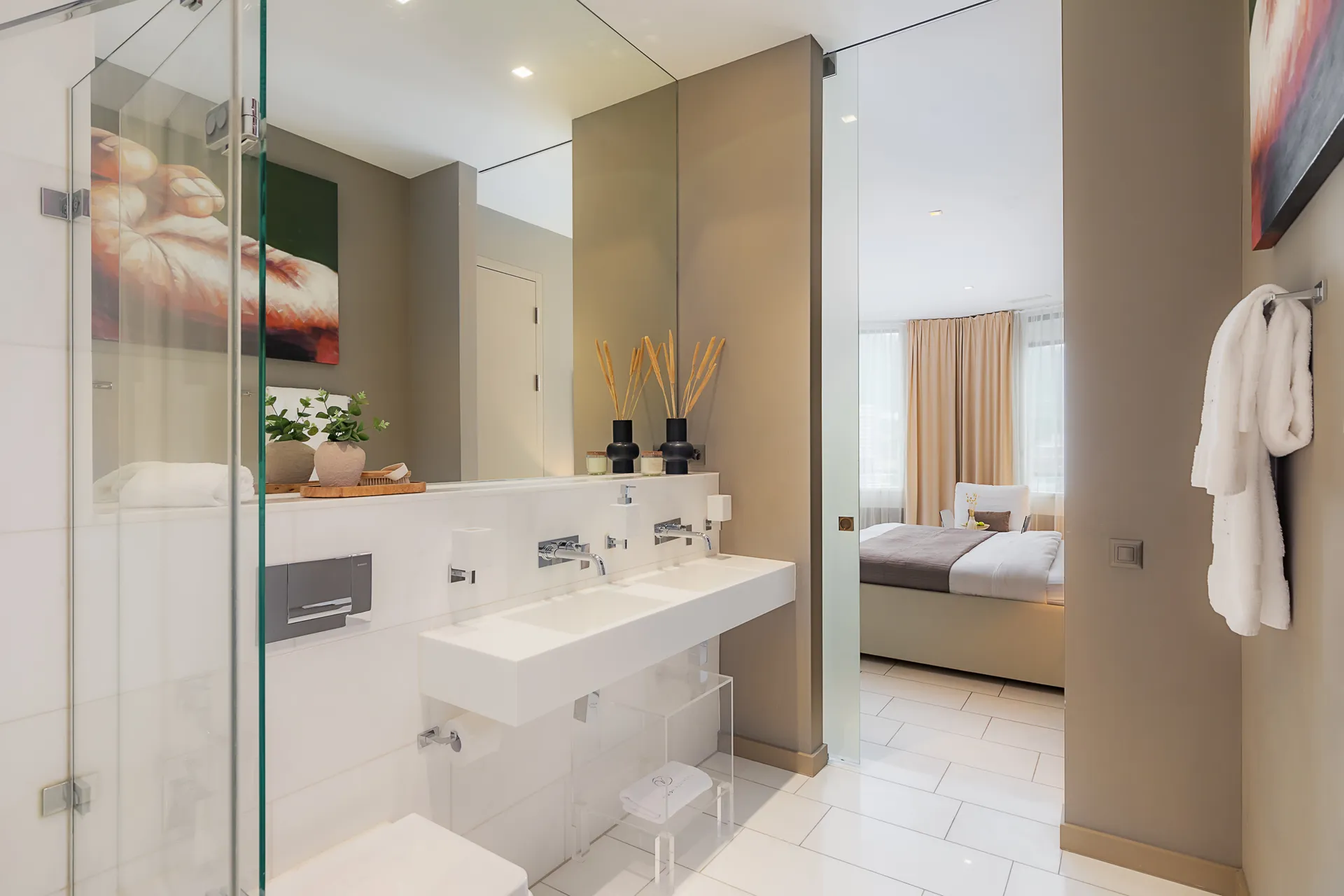 Grand Apartment