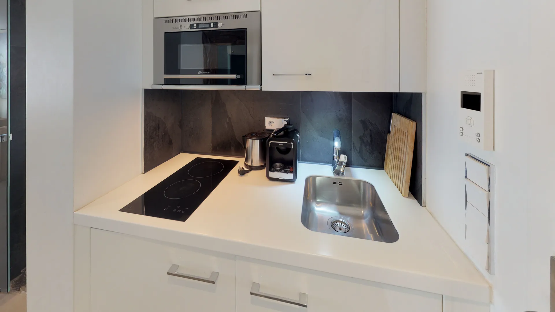 1 Bedroom Apartment Junior 