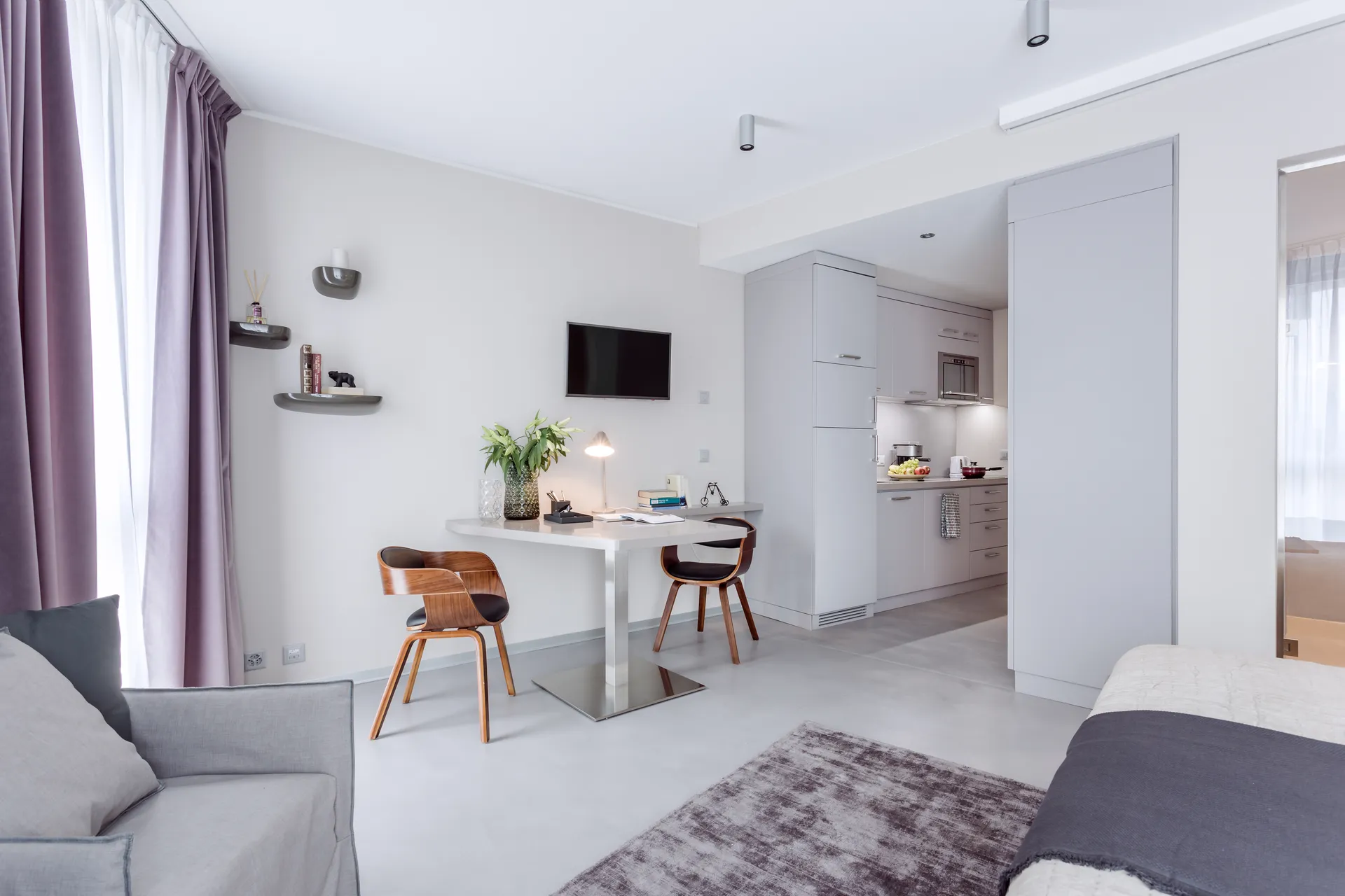 Studio Apartment Senior 