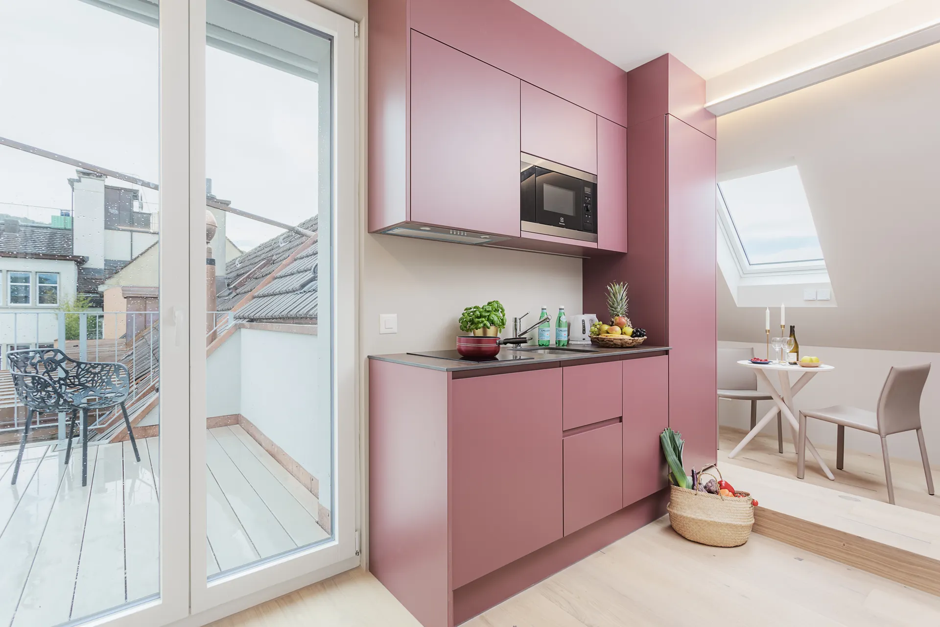 Studio Apartment Senior Balcony