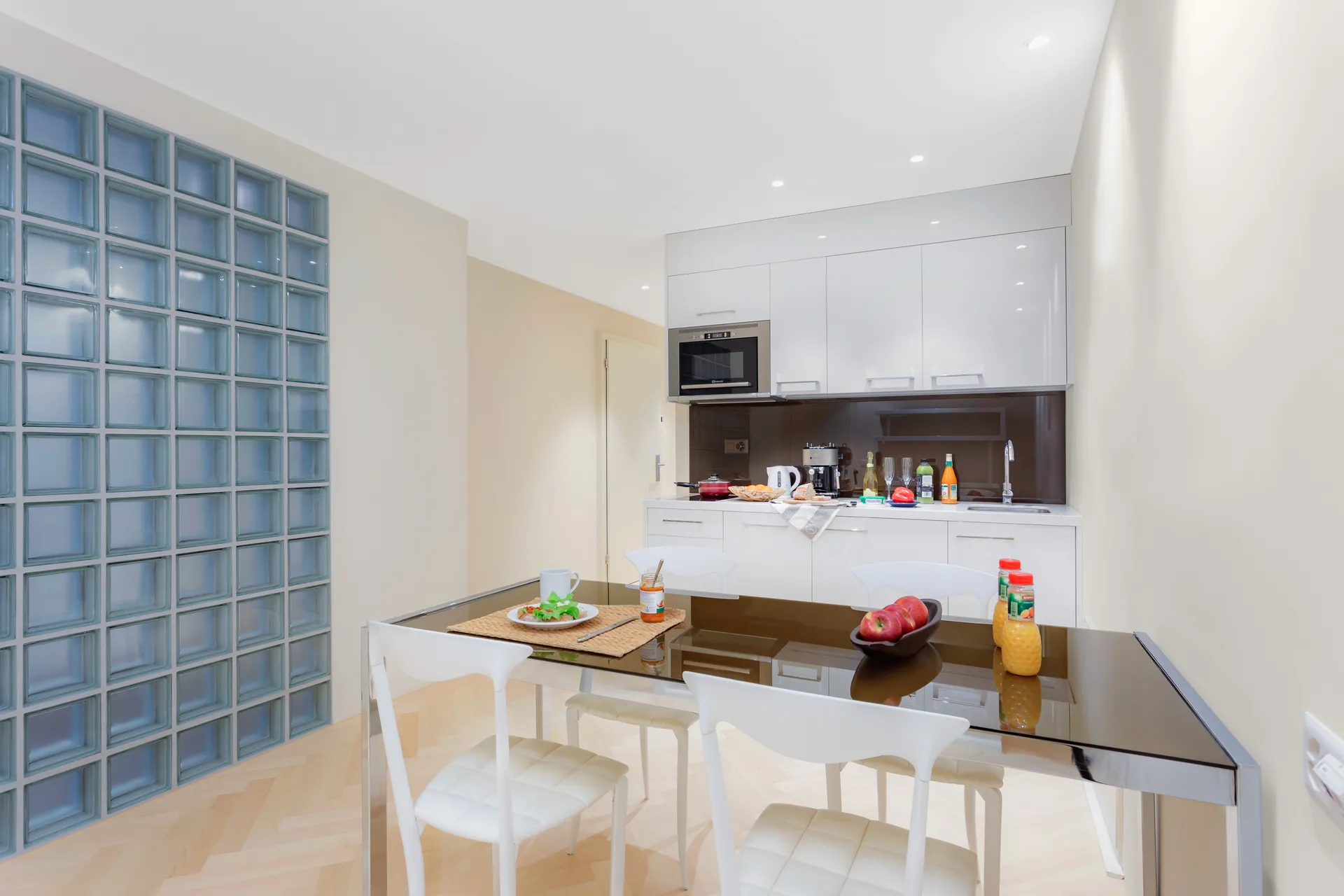 Studio Apartment Senior